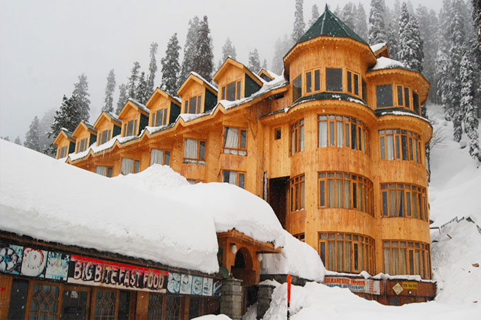 Hotel Hill Top exterior in Gulmarg