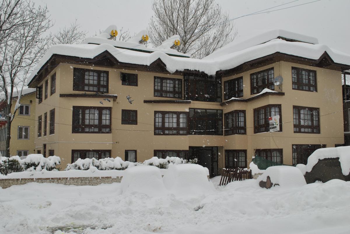 Hotel Fifth Season exterior in Pahalgam