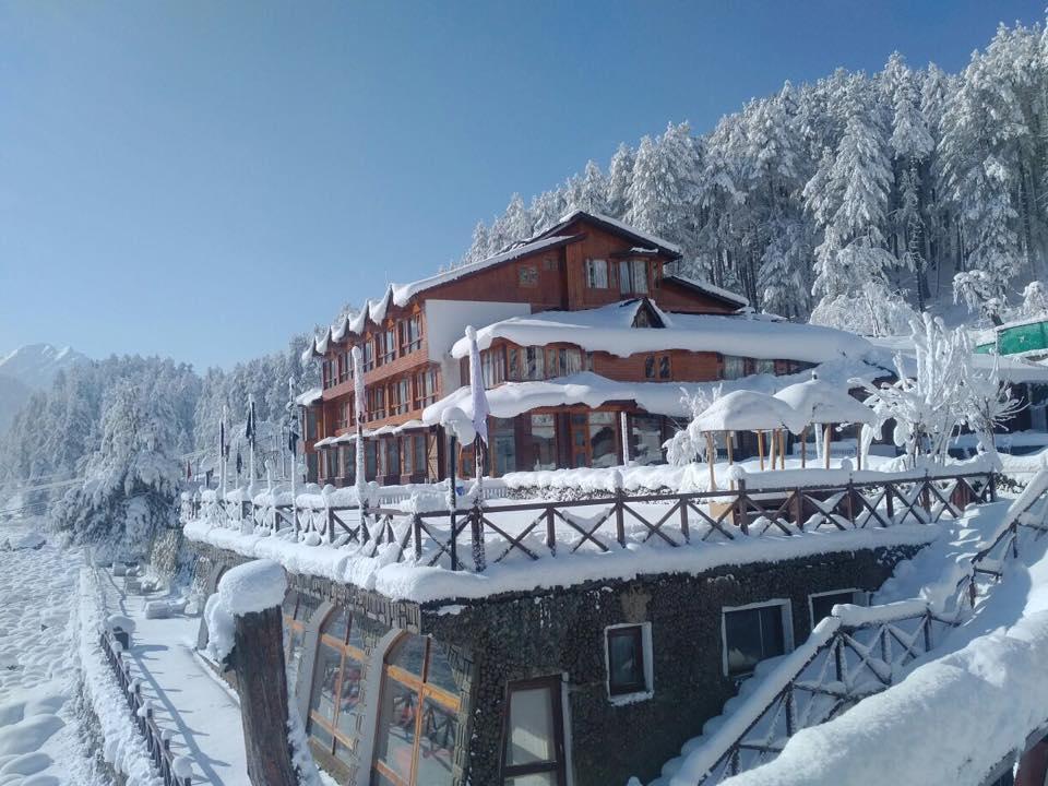 Hotel Heevan exterior in Pahalgam