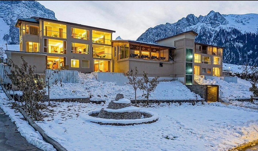 Hotel Snow land exterior in Sonamarg