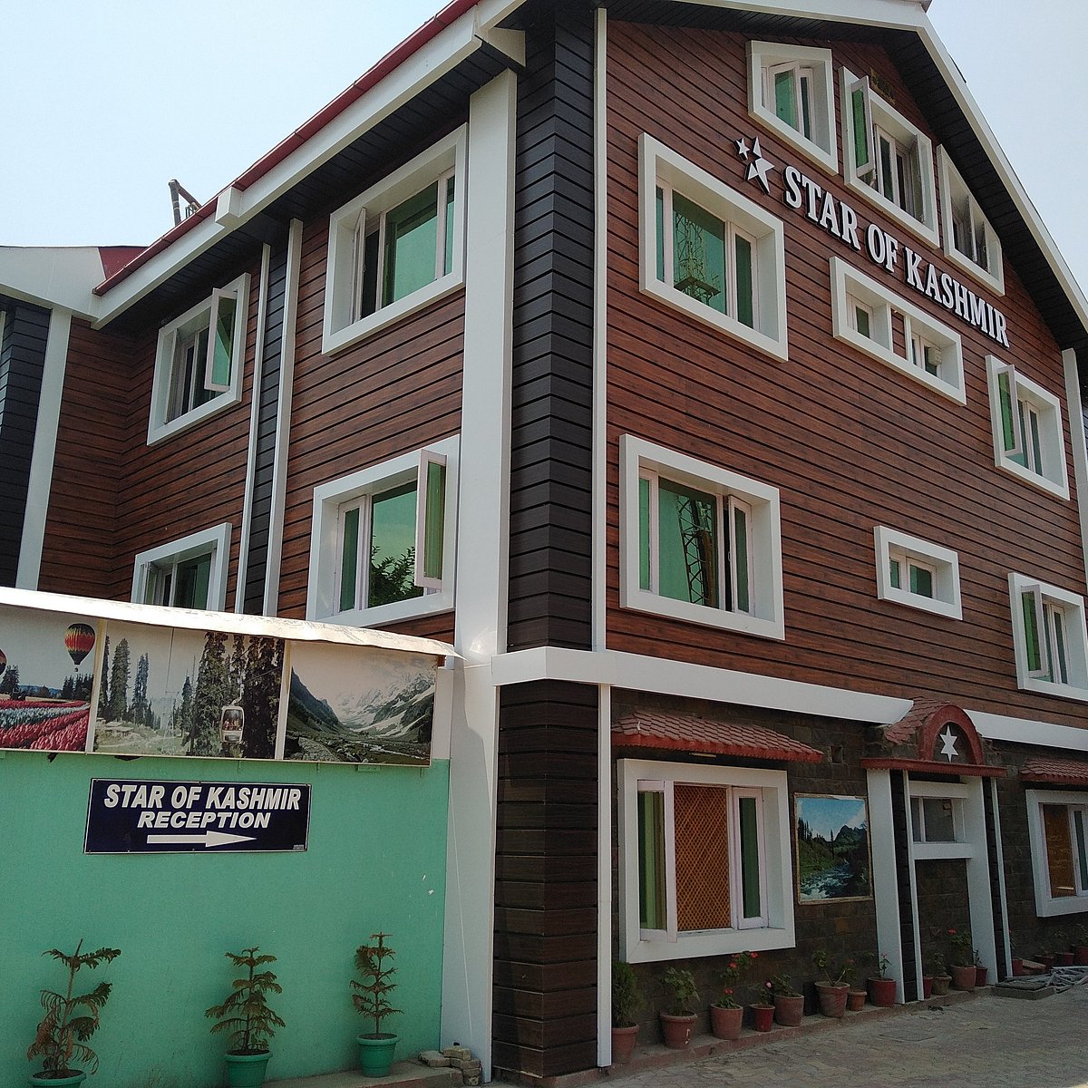 Hotel Star Of Kashmir exterior in Srinagar